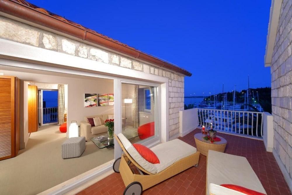 Hotel Riva Hvar Yacht Harbour Hvar Town