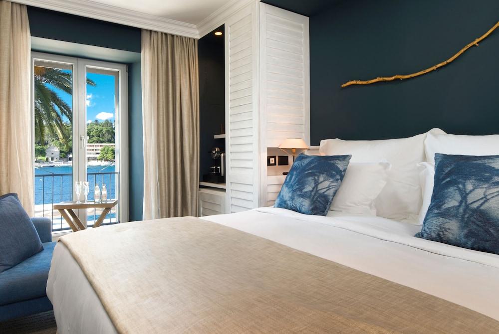Riva Hvar Yacht Harbour Hotel Hvar Town