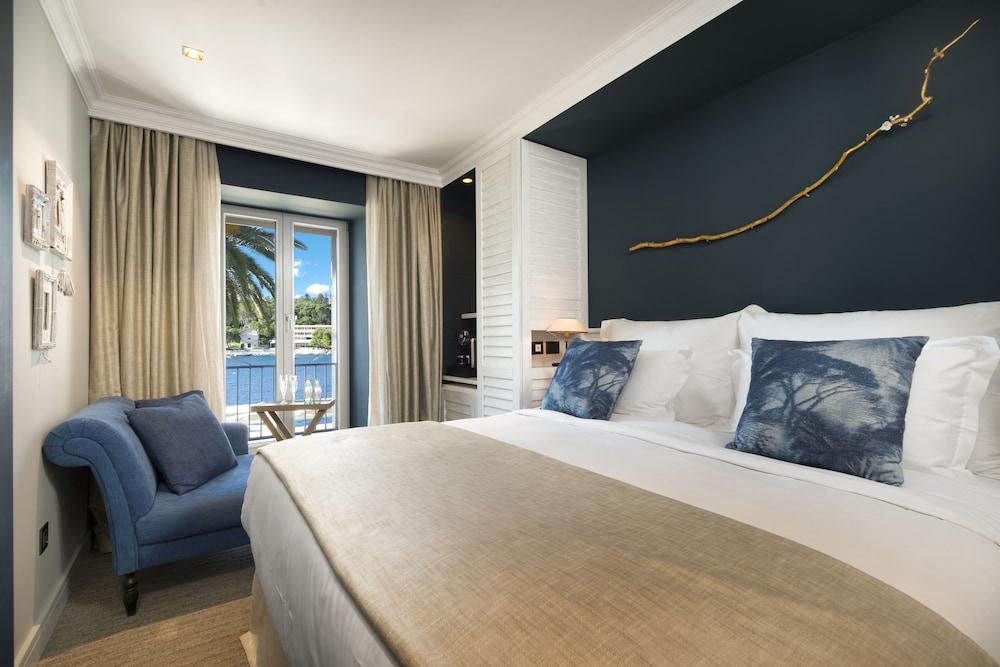 Hotel Riva Hvar Yacht Harbour
